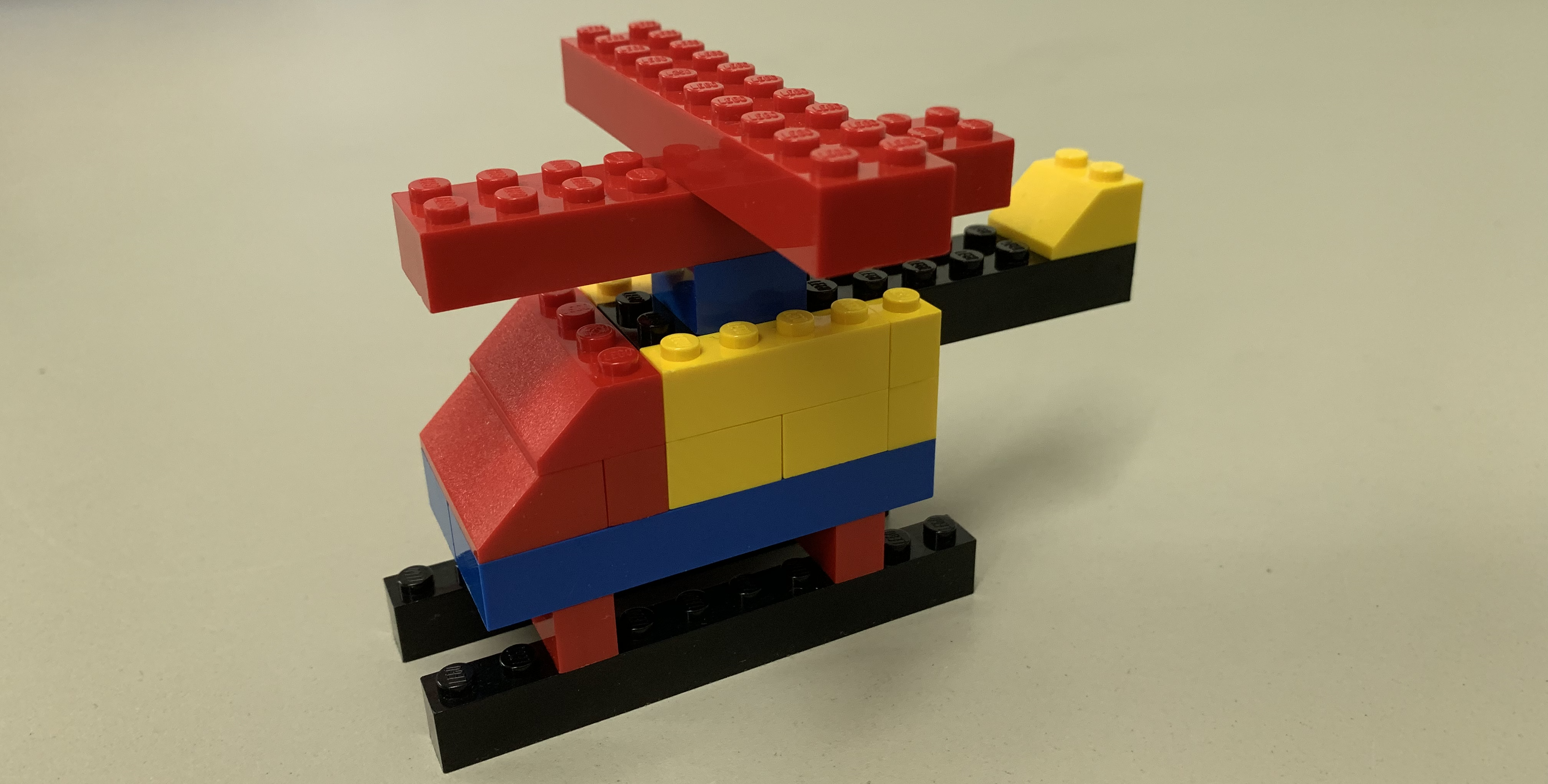 Lego-Hubschrauber